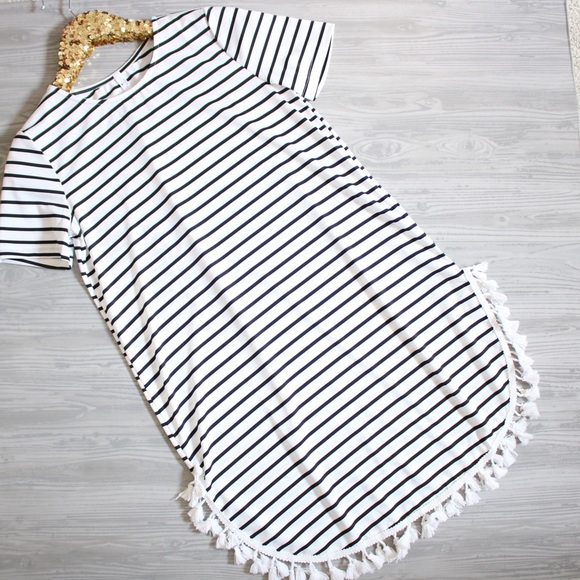 White Striped Short Sleeve Tassels Shift Tee Dress - Picture 5 of 7